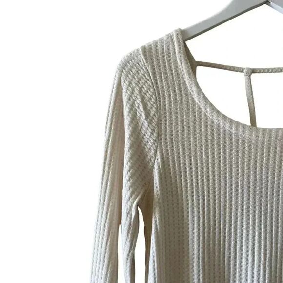 NWT Chaser Revolve Cream Ivory V BACK THERMAL TEE Rice Long Sleeves Dolman M - Picture 3 of 11